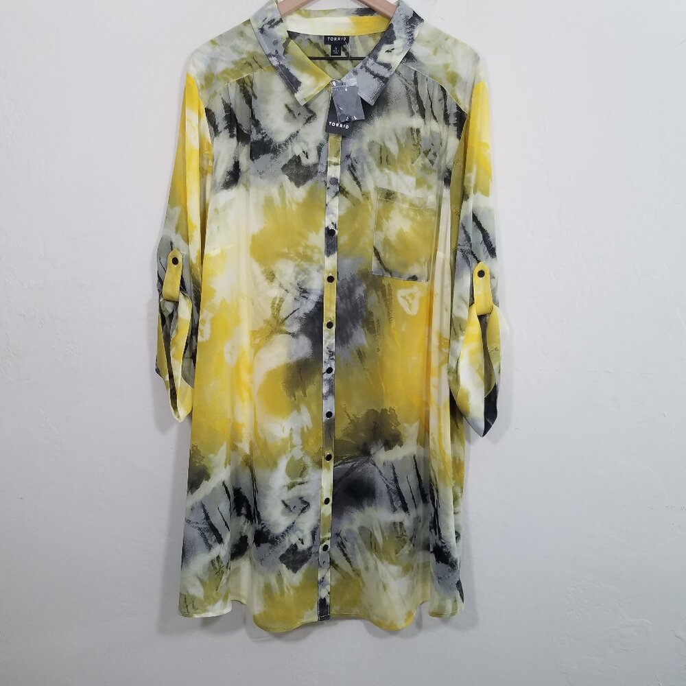 NWT Torrid Sheer‎ Tie Dye 3/4 Sleeve Button Down Blouse Long Top Size 4